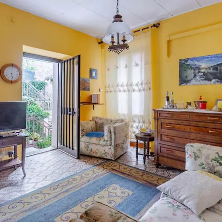 La Corte Della Carla - Cozy In The Old Court 列尔纳