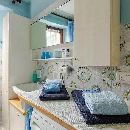 La Corte Della Carla - Cozy In The Old Court Lierna