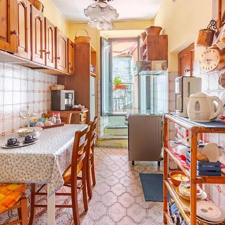 La Corte Della Carla - Cozy In The Old Court Casa de Férias Lierna